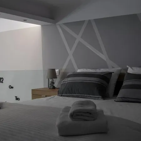 Apartment * Ck Modern Loft Near Seaside *